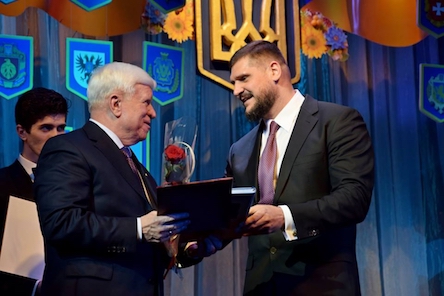 Свежие новости: «Дякую всім, хто сьогодні будує Українську Соборну Самостійну державу», - Олексій Савченко