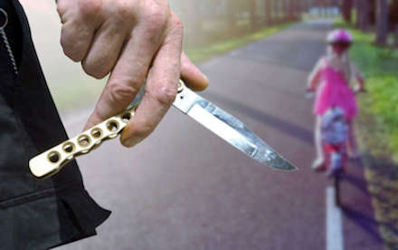 Свежие новости: Угрожал ножом ребенку: одесские полицейские задержали подозреваемого в разбойном нападении