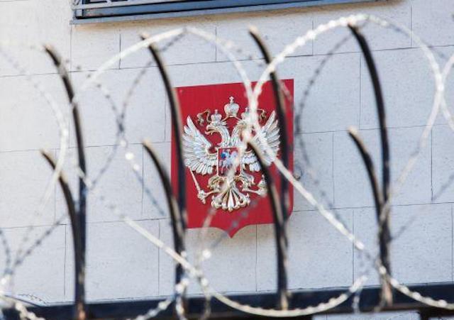 Свежие новости: Россия начала эвакуацию дипломатов из Украины