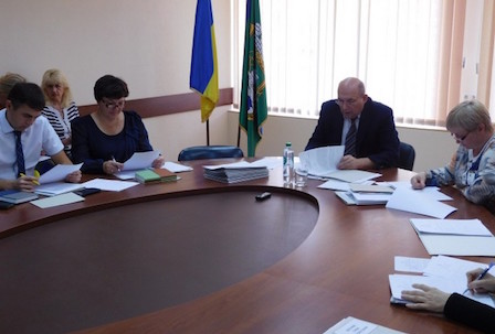 Свежие новости: Виктор Пароконный поднял тариф на вывоз мусора на 25%