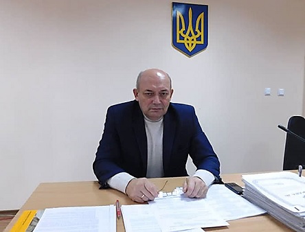 Свежие новости: Мэр Южноукраинска Виктор Пароконный поздравил общественную творческую организацию культуры «Галерея Гард» с 25-летием