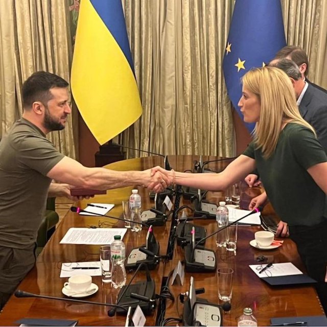 Свежие новости: Український народ та Зеленський отримали премію Сахарова «За свободу думки» цього року