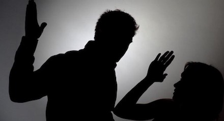 Свежие новости: Акция под стенами Одесского апелляционного суда в защиту жертв домашнего насилия