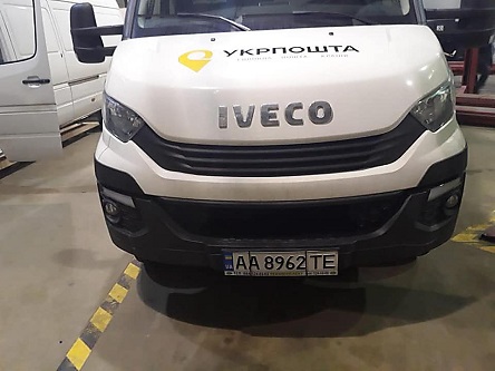 Свежие новости: ВИДЕО: На границе с Польшей задержали микроавтобус «Укрпочты» с контрабандными сигаретами