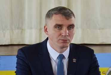 Свежие новости: ВИДЕО: «Это из-за нехватки интеллекта», - мэр Сенкевич о николаевцах, уродующих остановки