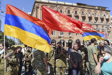 Фото новости: Иран вмешался в войну в Нагорном Карабахе Свежие новости: Иран вмешался в войну в Нагорном Карабахе