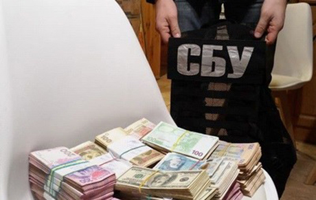 Свежие новости: Топ-чиновника из Минобороны задержали на взятке