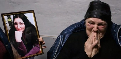 Свежие новости: Дело об убийстве девушки на Аляудском спуске: мать погибшей сорвалась на крик