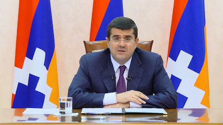 Свежие новости: Президент Армении объявил военное положение в стране  и всеобщую мобилизацию