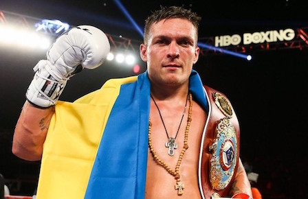 Свежие новости: Усик нокаутировал Хука и вышел в полуфинал Всемирной супер серии бокса