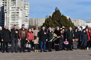 Свежие новости: В Южноукраїнську вшанували пам’ять захисників Донецького аеропорту