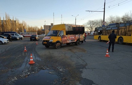 Свежие новости: В Николаеве пьяный водитель «маршрутки» врезался в троллейбус, в крови у него обнаружили 3,1 промилле алкоголя