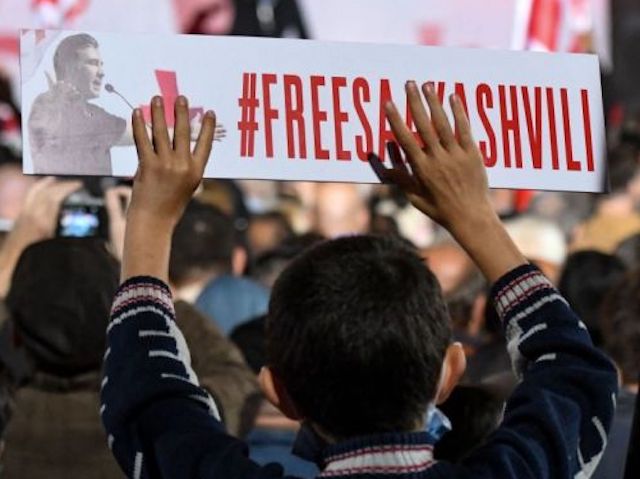 Свежие новости: Саакашвили может впасть в кому, которая приведет к смерти - омбудсмен