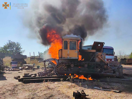 Свежие новости: На Вознесенщине загорелся трактор