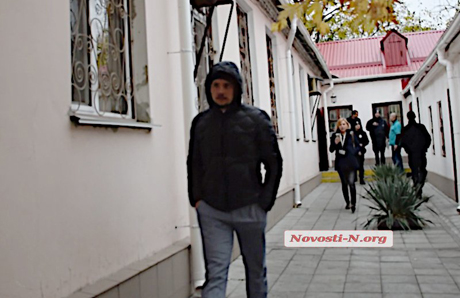 Свежие новости: В Николаеве полиция остановила депутата на Maserati по подозрению в пьяной езде