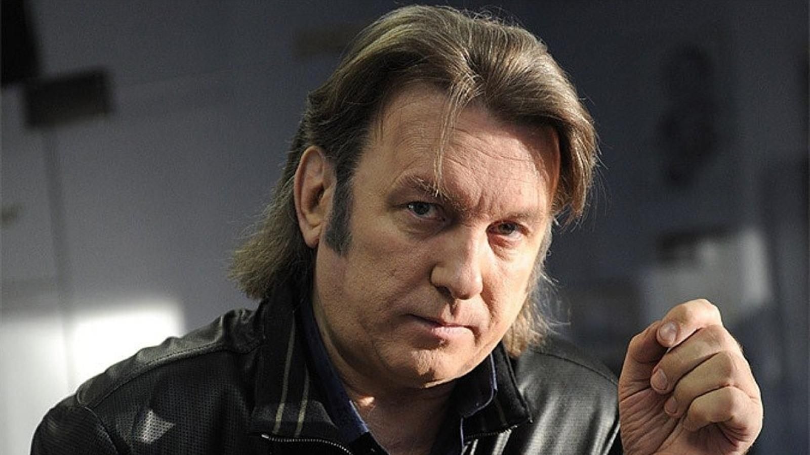 Свежие новости: «Я могу сейчас поехать в любой город Украины и на рынке купить автомат», - Лоза