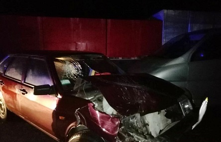 Свежие новости: На трассе под Николаевом столкнулись три автомобиля - пострадали женщина и ребенок