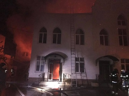 Свежие новости: В Николаеве горела церковь евангельских христиан-баптистов