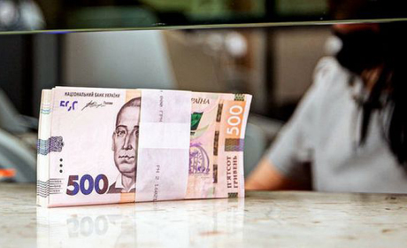 Фото новости: Банки стали раздавать больше кредитов населению Свежие новости: Банки стали раздавать больше кредитов населению