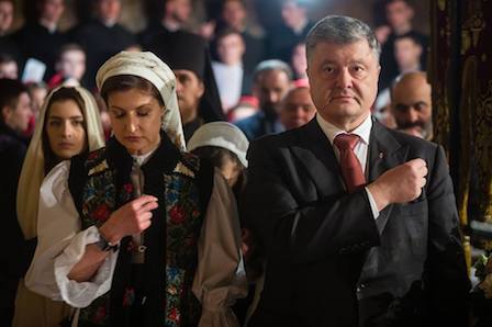 Свежие новости: Порошенко показал, где встретил Пасху: подробности и фото