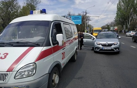 Свежие новости: Известный украинский тренер умер на дороге за рулем своего авто в Николаеве