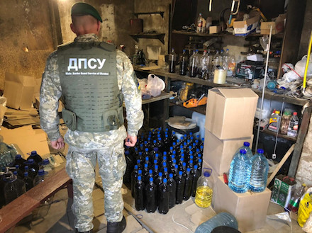 Свежие новости: В Одесской области обнаружили подпольные цехи по производству контрафактного алкоголя