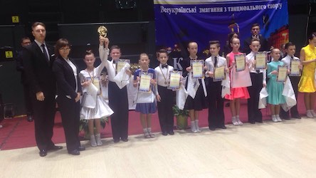 Свежие новости: Миколаївський колектив «Фантазія» - призер Всеукраїнських змагань із танцювального спорту