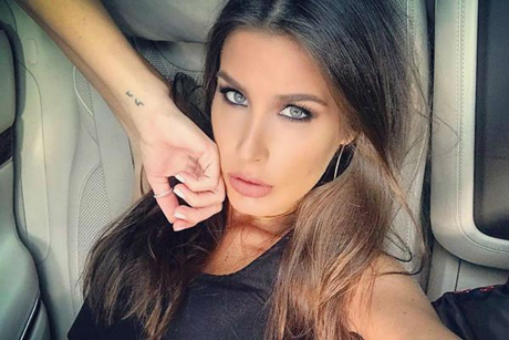 Свежие новости: «Если друзья «вора в законе» к тебе приедут», - известная певица пригрозила поклоннику в Instagram