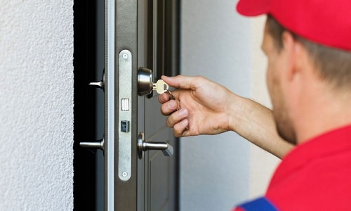 Свежие новости: В Николаеве младенца заперли в квартире