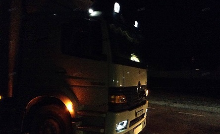 Фото новости: Возле Николаева грузовик сбил двоих парней, один – погиб на месте, второй – в тяжелом состоянии Свежие новости: Возле Николаева грузовик сбил двоих парней, один – погиб на месте, второй – в тяжелом состоянии