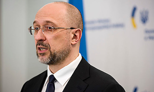 Свежие новости: Шмыгаль заявил, что в руководстве россии обсуждают возможность объявить войну Украине 9 мая