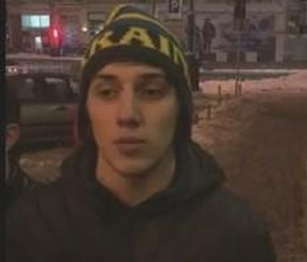 Свежие новости: ВИДЕО: Националисты нашли чеченцев, которые жестоко избили мужчину в Киеве и заставили их извиниться