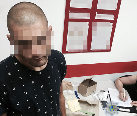 Свежие новости: В Николаеве полиция остановила пьяного водителя – он оказался производителем амфетамина