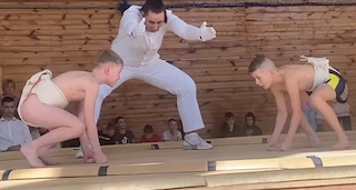 Свежие новости: Южноукраїнець виборов путівку до Японії на Всеукраїнських змаганнях з сумо