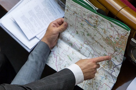 Свежие новости: Кабмин утвердил сокращение районов в Украине почти в 4 раза