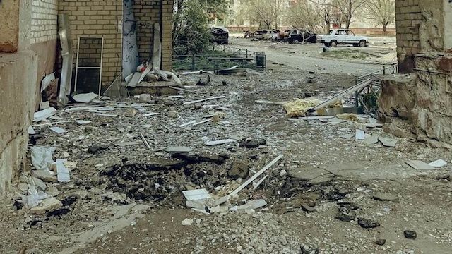 Свежие новости: Оккупанты обстреливают Северодонецк. Повреждена больница, погибли минимум 10 человек