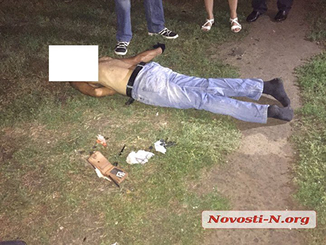 Свежие новости: В Николаеве с шестого этажа выбросился мужчина