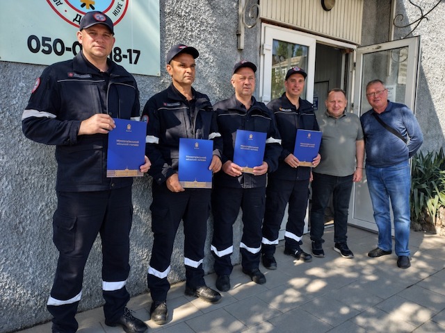 Свежие новости: Мер Миколаєва відзначив фахівців 10 взводу ДВГРЗ ДСНС України