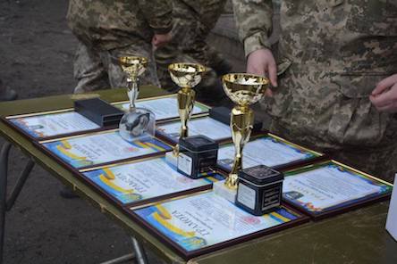 Свежие новости: Николаевский десантник стал лучшим водителем среди ВСУ