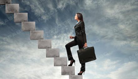 Свежие новости: Для работающих женщин в Украине установят особые гарантии