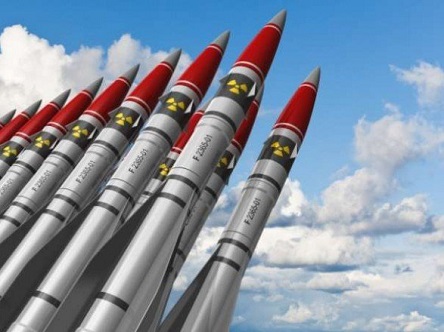 Свежие новости: Украинцы попросили восстановить ядерный статус Украины