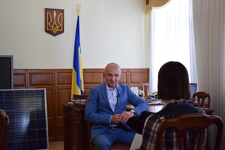 Свежие новости: Сонячні панелі дозволяють українським родинам заощаджувати на витратах за електроенергію, а також заробляти