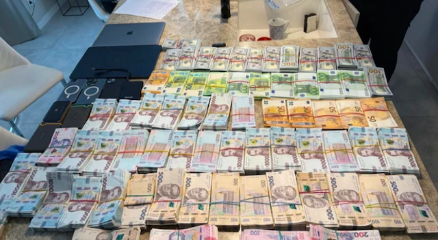 Свежие новости: Правоохоронці викрили масштабну схему розкрадання грошей на ремонті Трипільської ТЕС