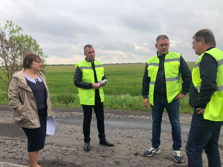 Свежие новости: Нардеп Козырь проинспектировал начало ремонта дорог на Николаевщине