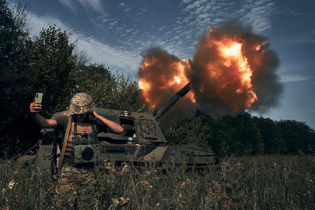 Свежие новости: ЗСУ знищили ворожі склади боєприпасів у Новій Каховці та Олешках