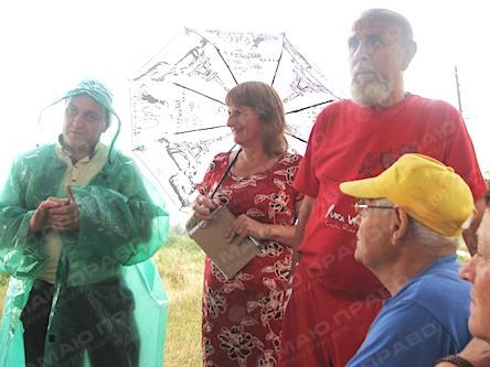 Свежие новости: Зустрічі з Вознесенським головою не завадила навіть злива